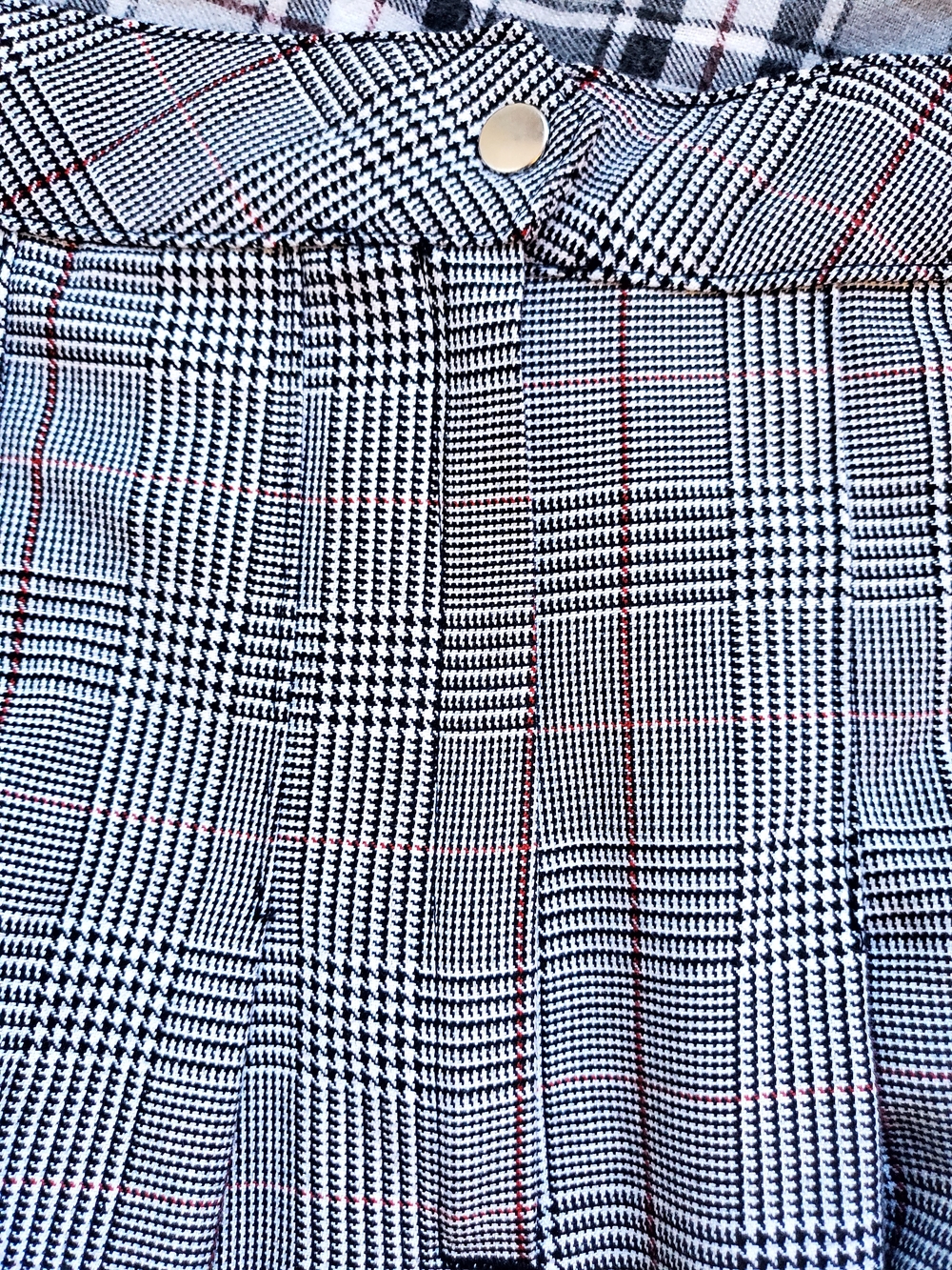 H&M Divided Plaid Pleated Skirt – Black White – Size 8 / EUR 40 - Picture 10 of 11